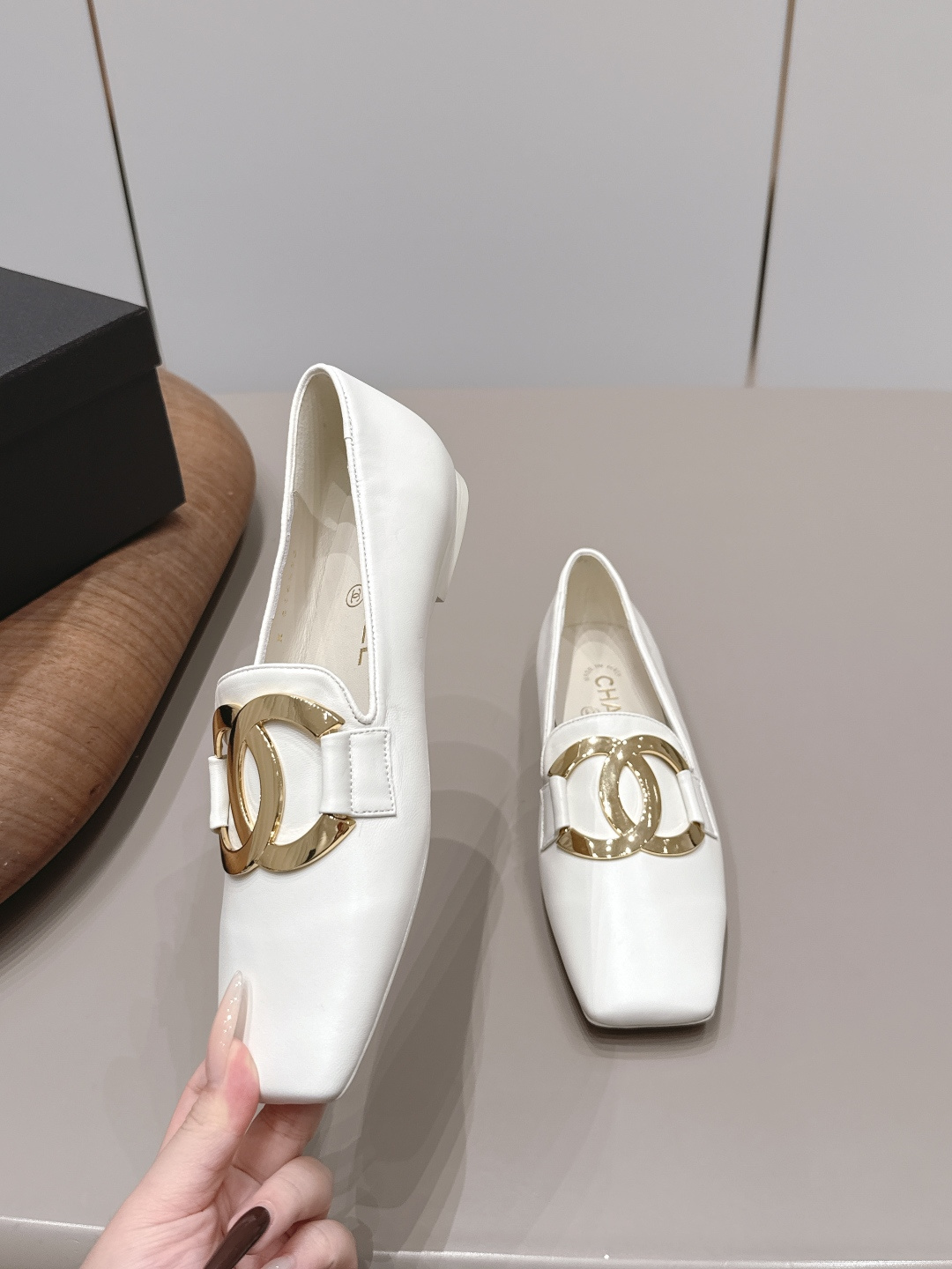 Chanel Classic Luxury Leather Shoe Loafer Ref.6623BBCB 4