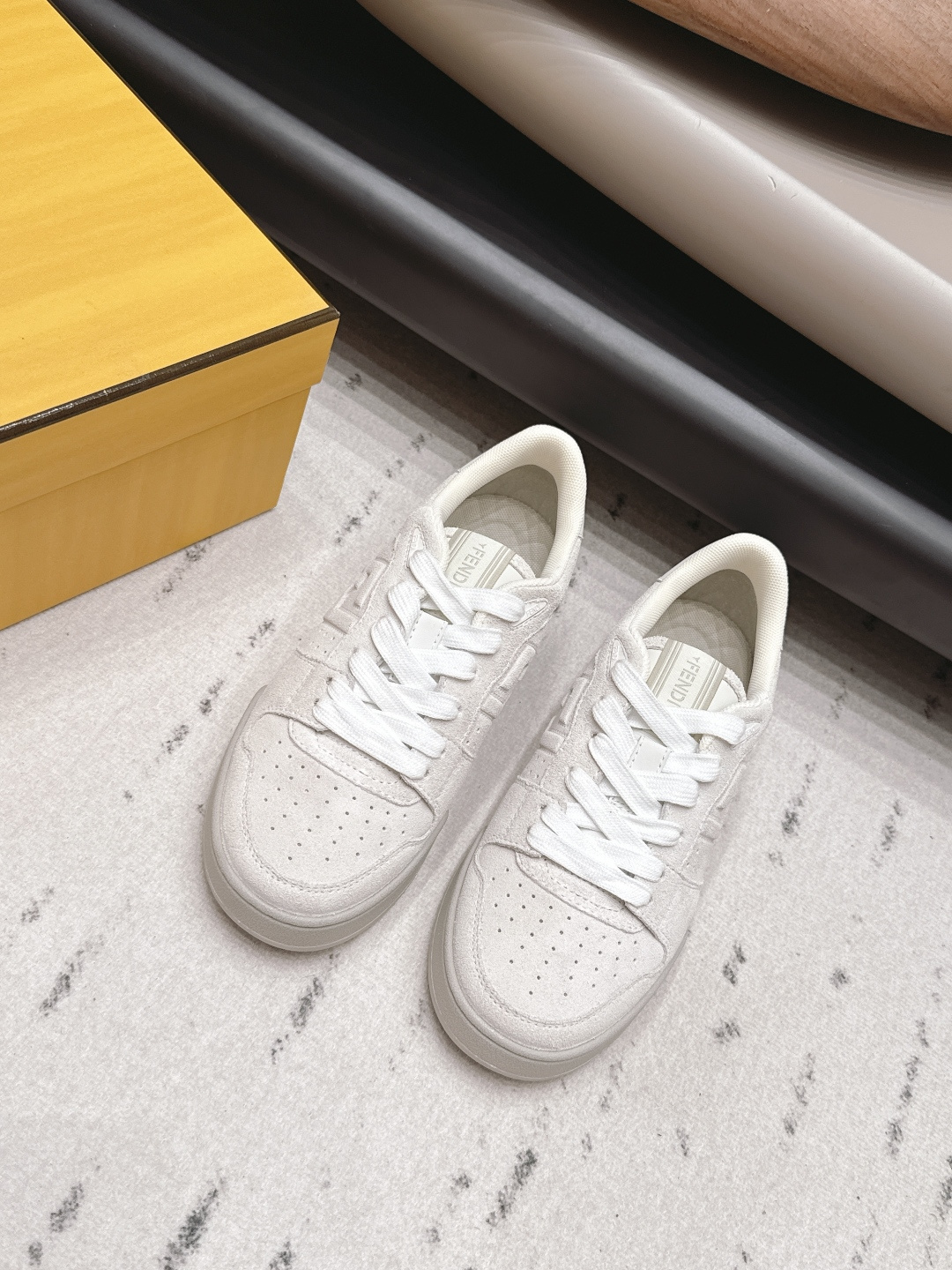 Fendi Sneakers
