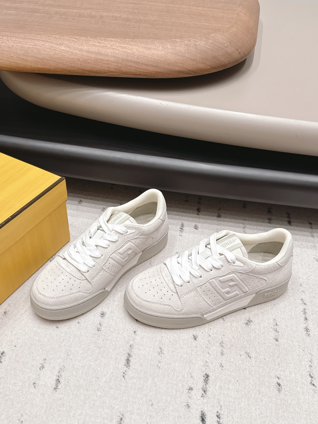 Fendi Sneakers