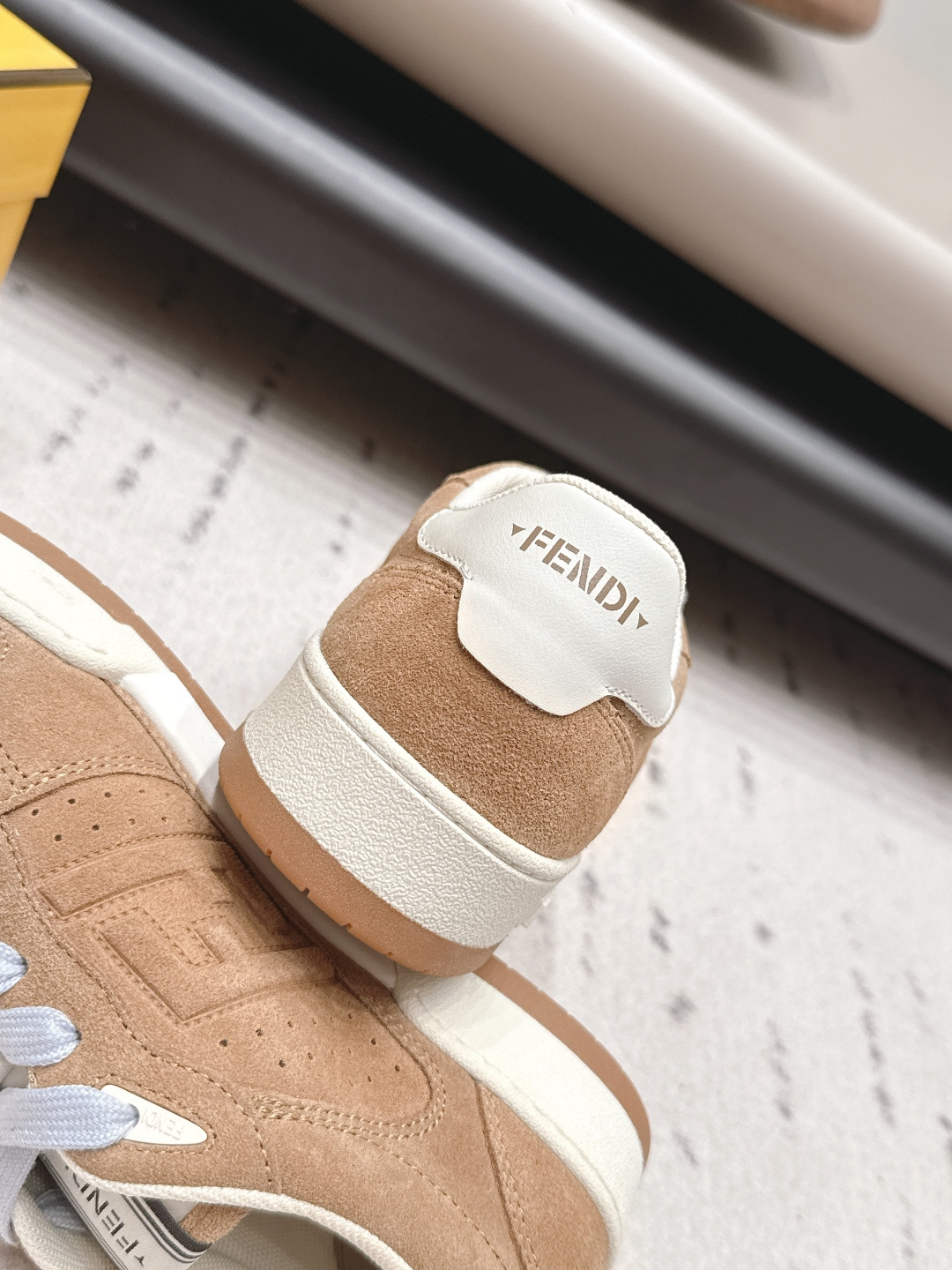 Fendi Sneakers