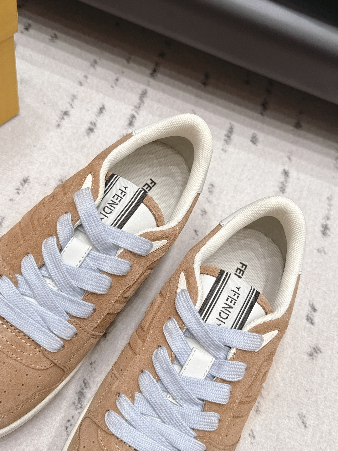 Fendi Sneakers