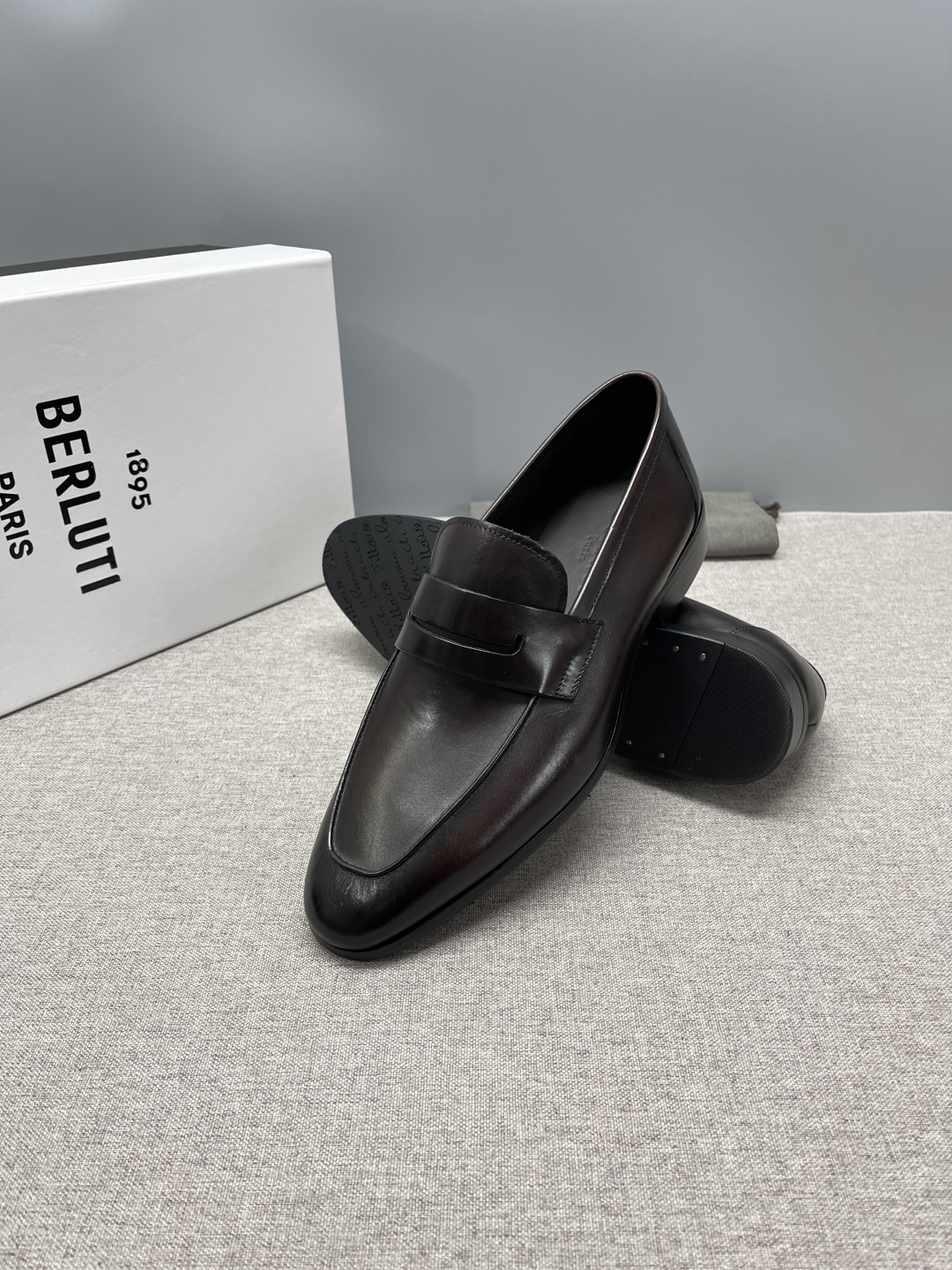 벨루티 신발 135733 Berluti Shoes 썸네일 이미지