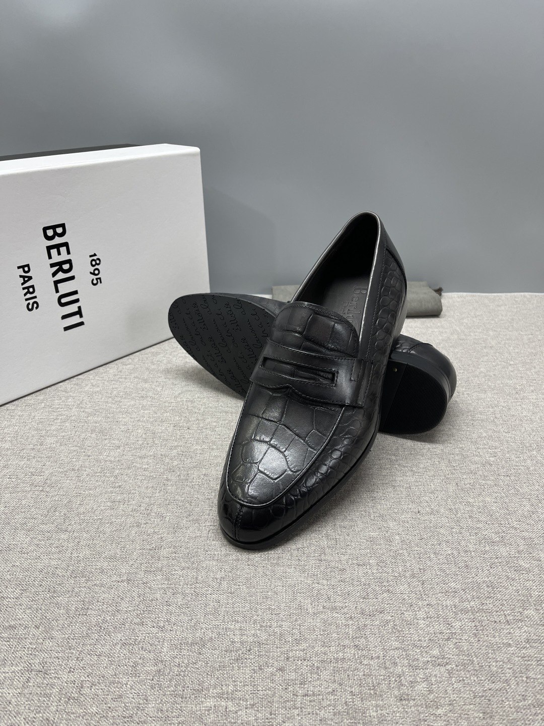 벨루티 신발 135731 Berluti Shoes 썸네일 이미지