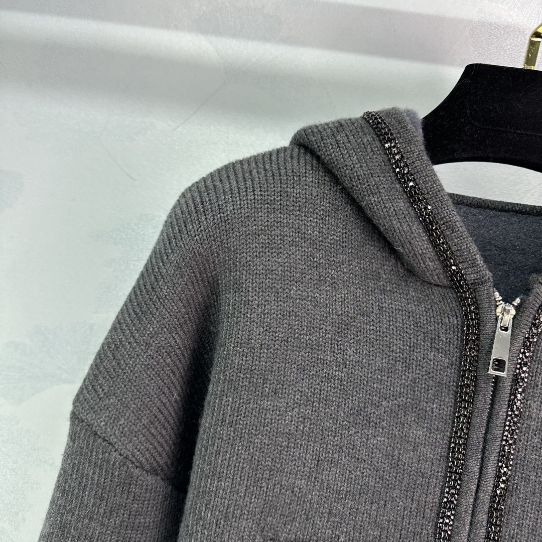 2025 Spring New Diamond Chain Zipper Jacket – Original Hardcore Female Suit Summary - 图片 3