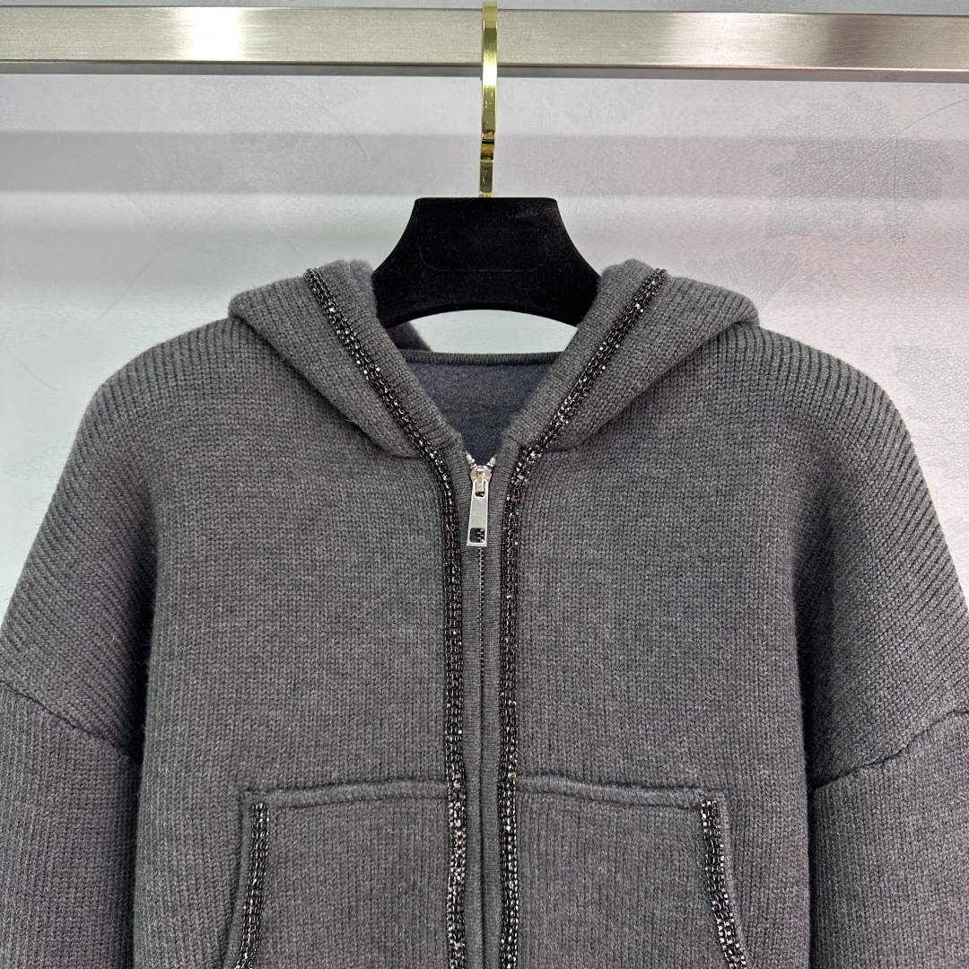 2025 Spring New Diamond Chain Zipper Jacket – Original Hardcore Female Suit Summary - 图片 4
