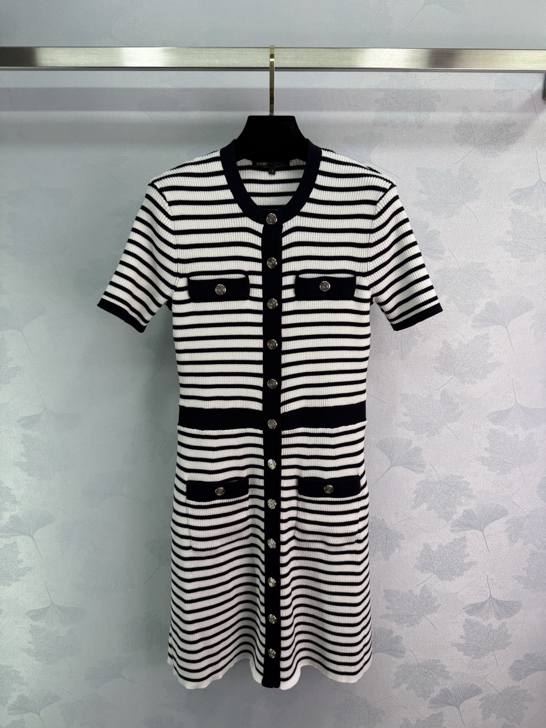 P702 Original Hardcore Female Striped Collar Dress in Maje 25 Morning Spring Collection - 图片 1