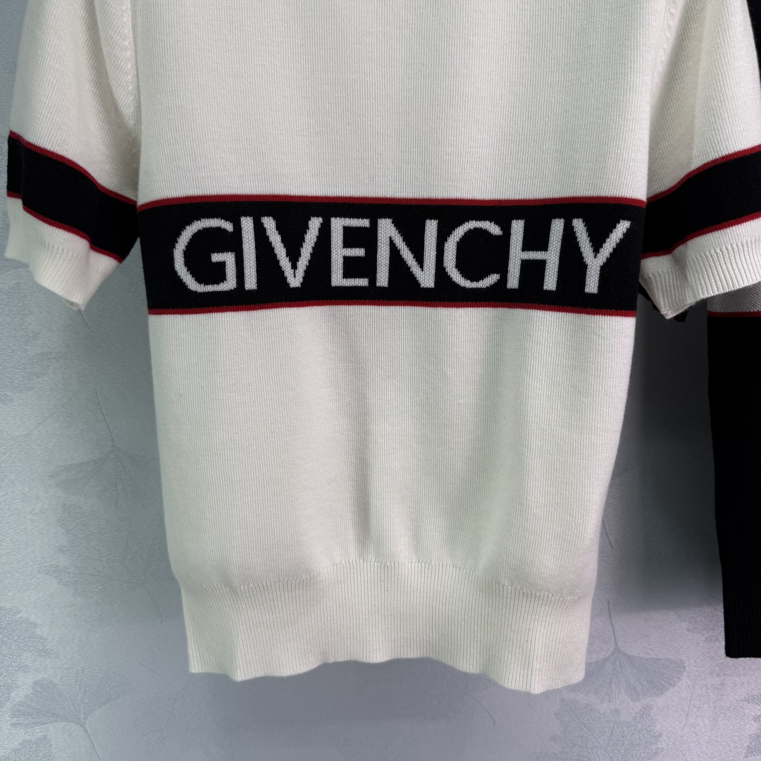 Original Scootered Women’s Suit by Givenchy: Spring/Summer 25 Collection Highlights Classic Design - 图片 4