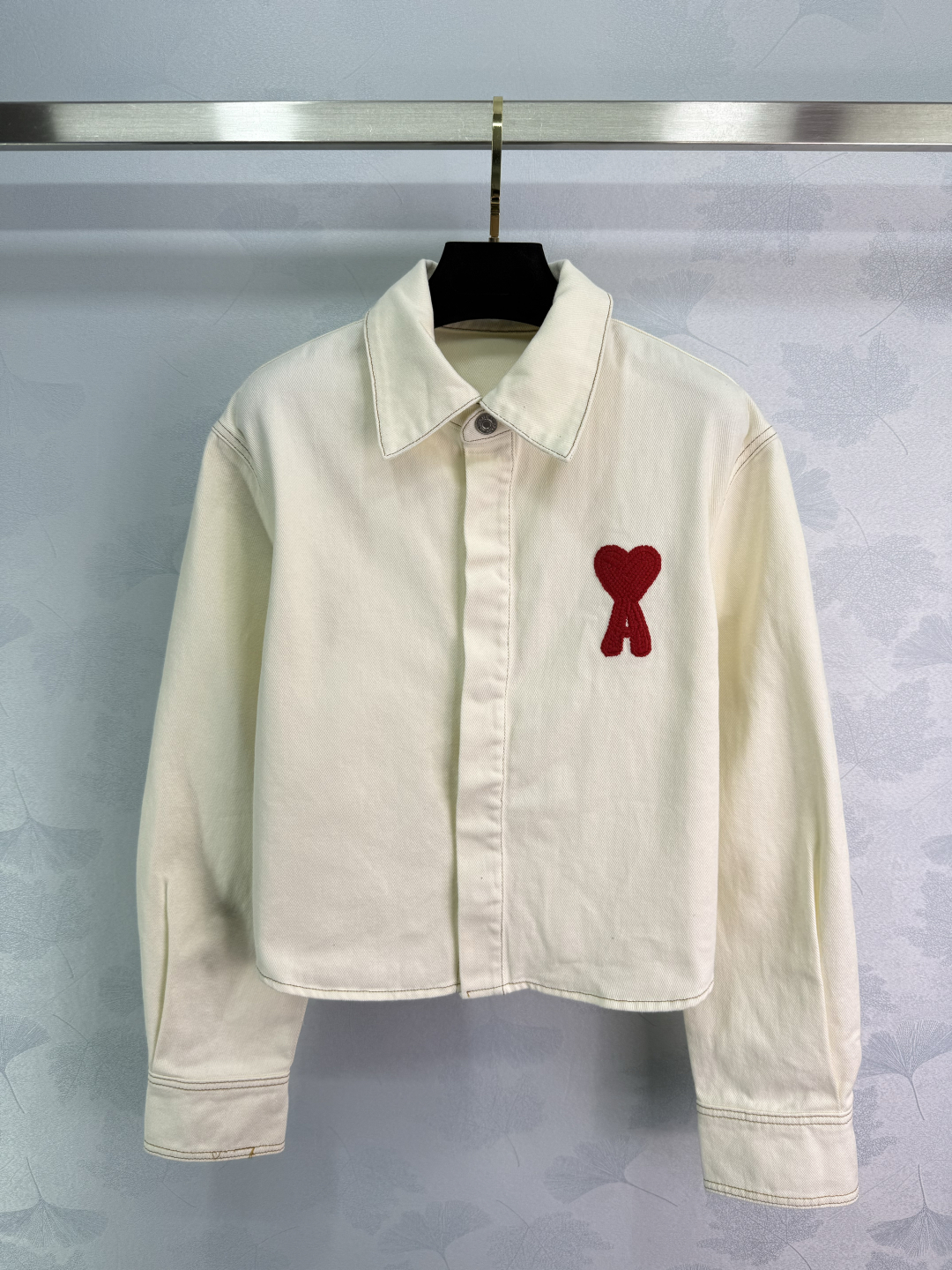High-Fashion Retro Cowboy Shirt Suit with Detailed Embroidery and Stylish Design