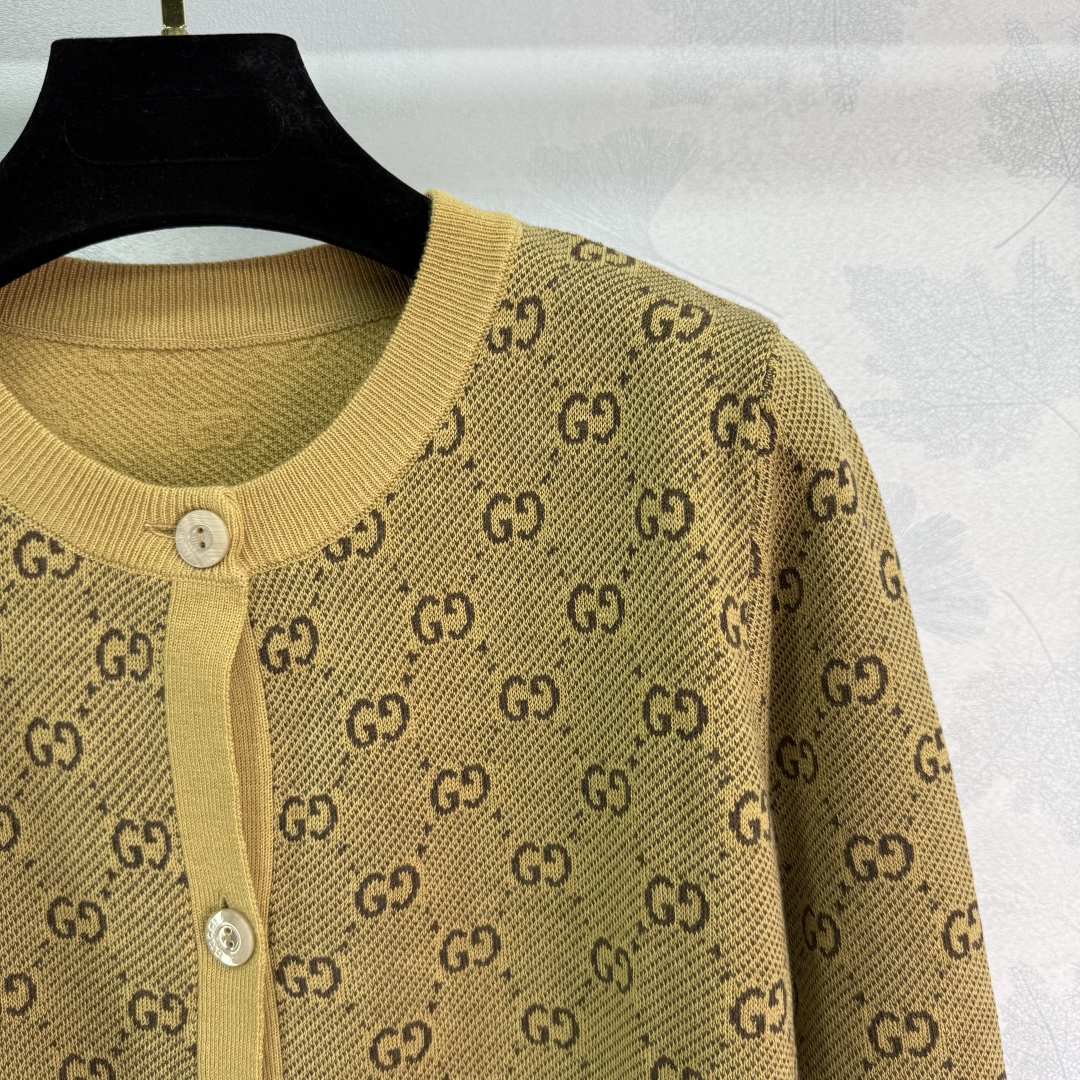 [Gucci Women