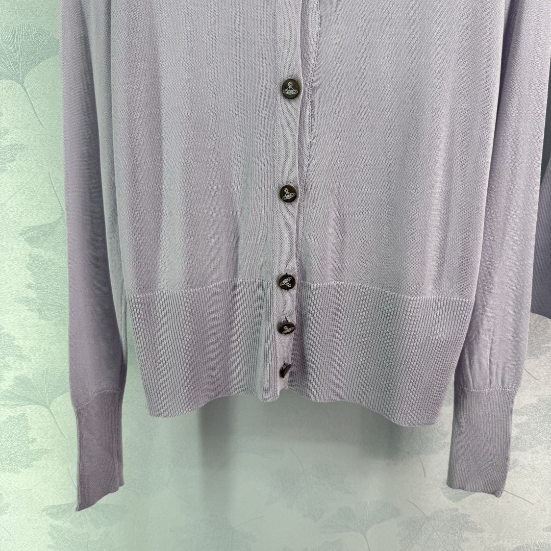 Vivienne Westwood Queen Saturn Embroidered Shirt Set with P449 Suit for Versatile Style - 图片 5