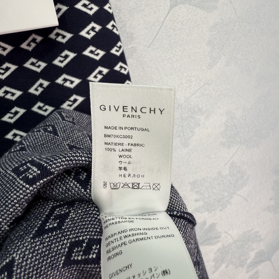 “Versatile Female Suit: P414 Shrink Knit Series for Spring/Summer 2025” - 图片 7