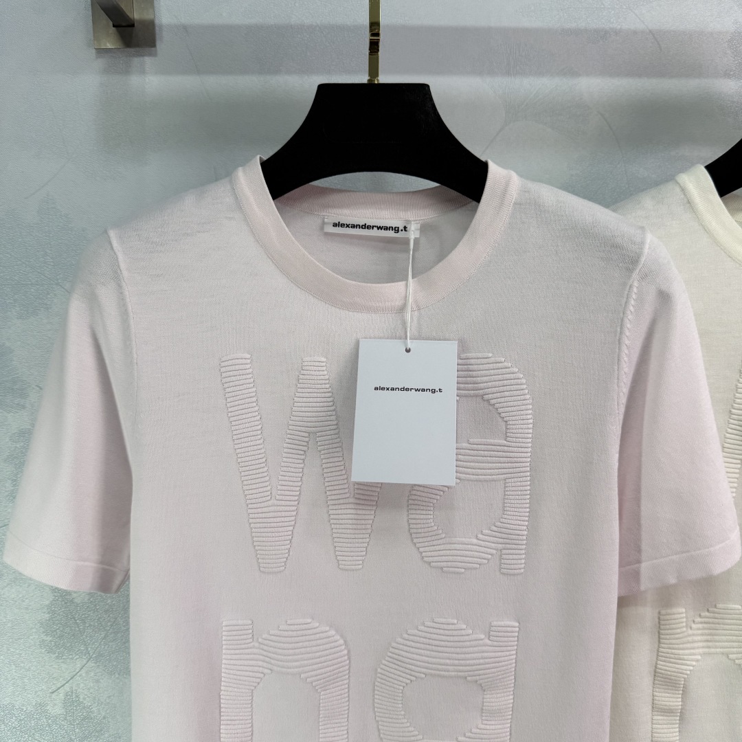 Fashionable One-Size-Fits-All Women’s Knit Top by Alexander Wan: 3 Colors, 3 Sizes - 图片 2