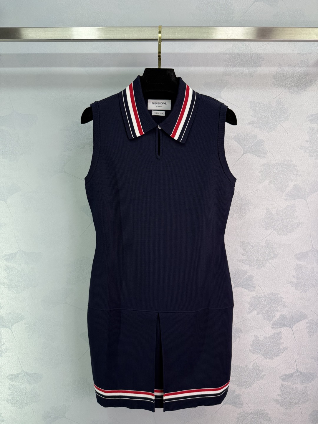 Classic Red, White, and Blue Scavenger Dress for Multiple Occasions - 图片 1
