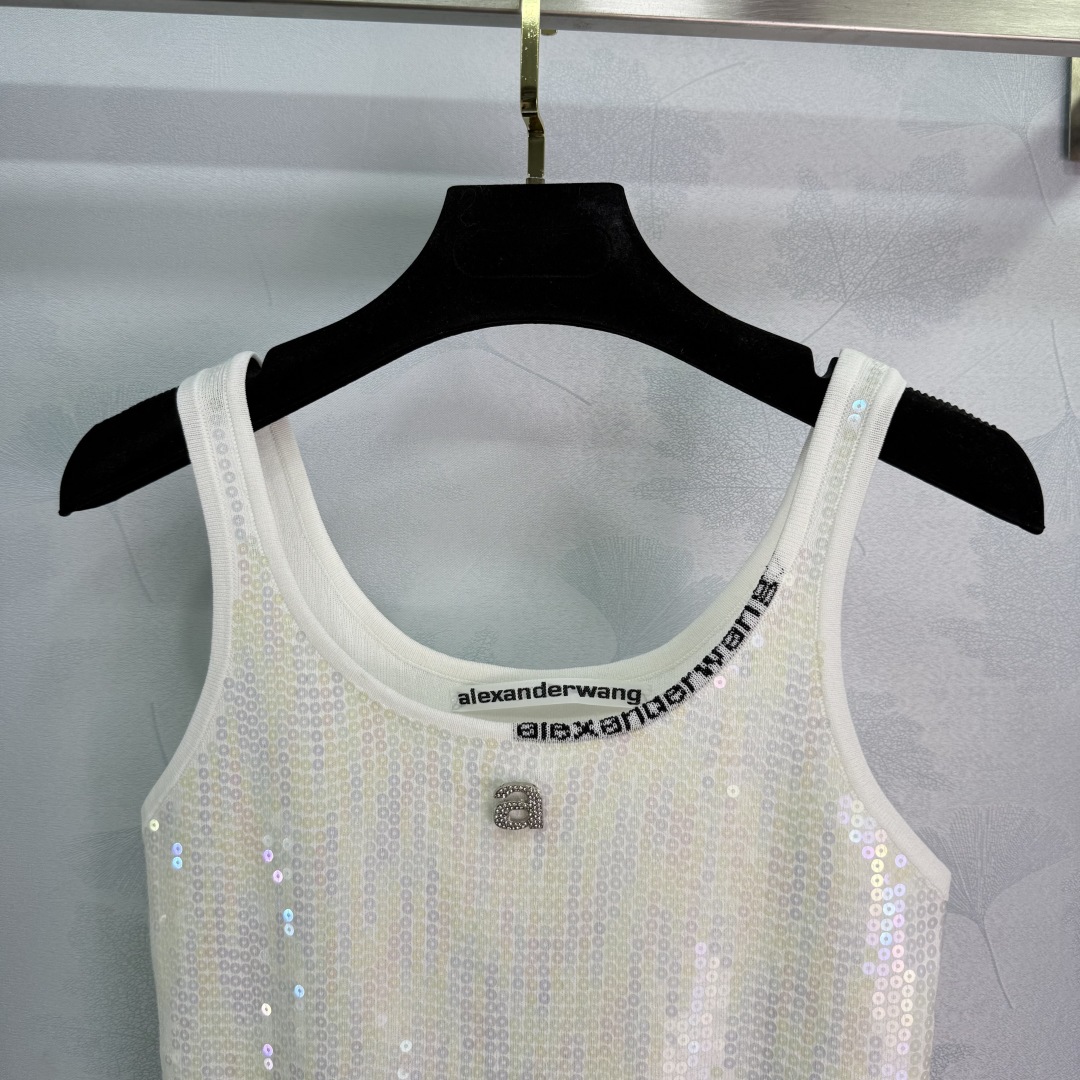 Stylish P334 Female Suit: One-Size-Fits-All, 25-Spring/Summer, Embroidered Logo, 4-Colored Design. - 图片 5