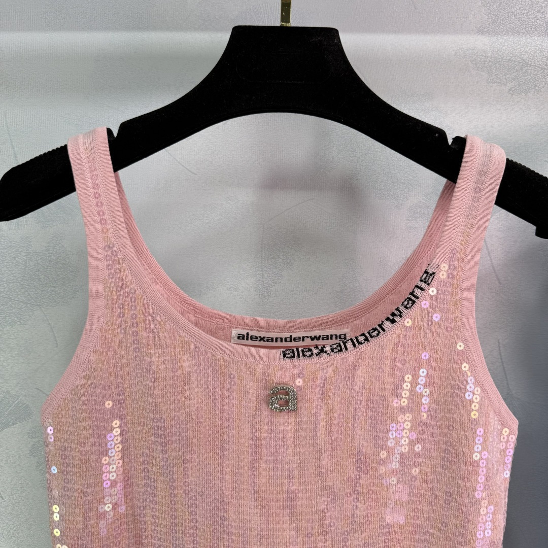 “Versatile P334 Women’s Suit: New Knit Vest with Embroidered Logo, Classic Design” - 图片 2