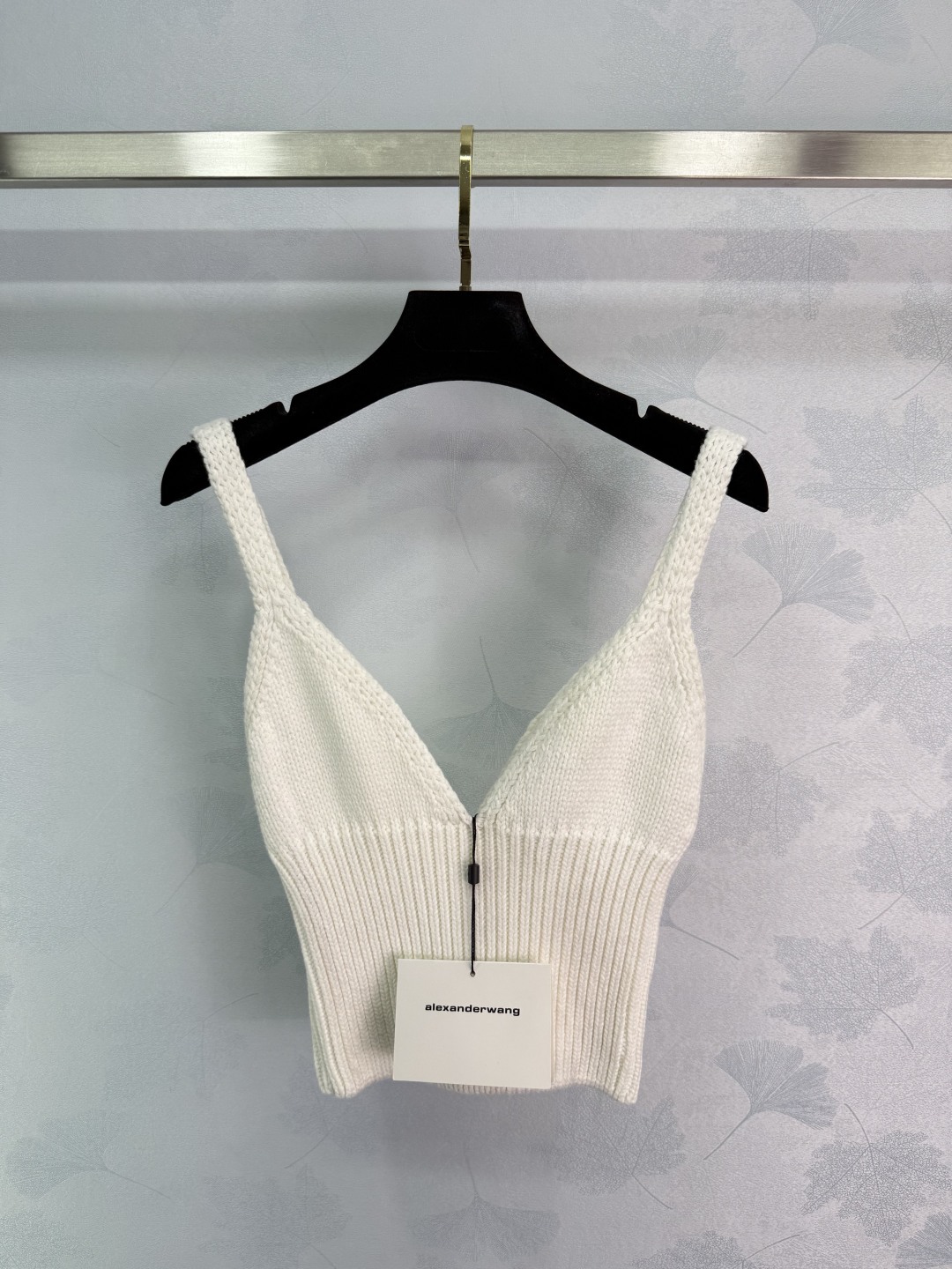 “Alexander Wang King’s Knit Vest: P368 One-Size Summer Dress, Soft White, Classic” - 图片 1