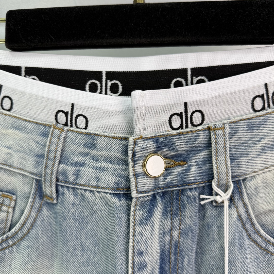 Zulu 2025 New Series: Customized Women’s High-Waisted Jeans with Street Style - 图片 5