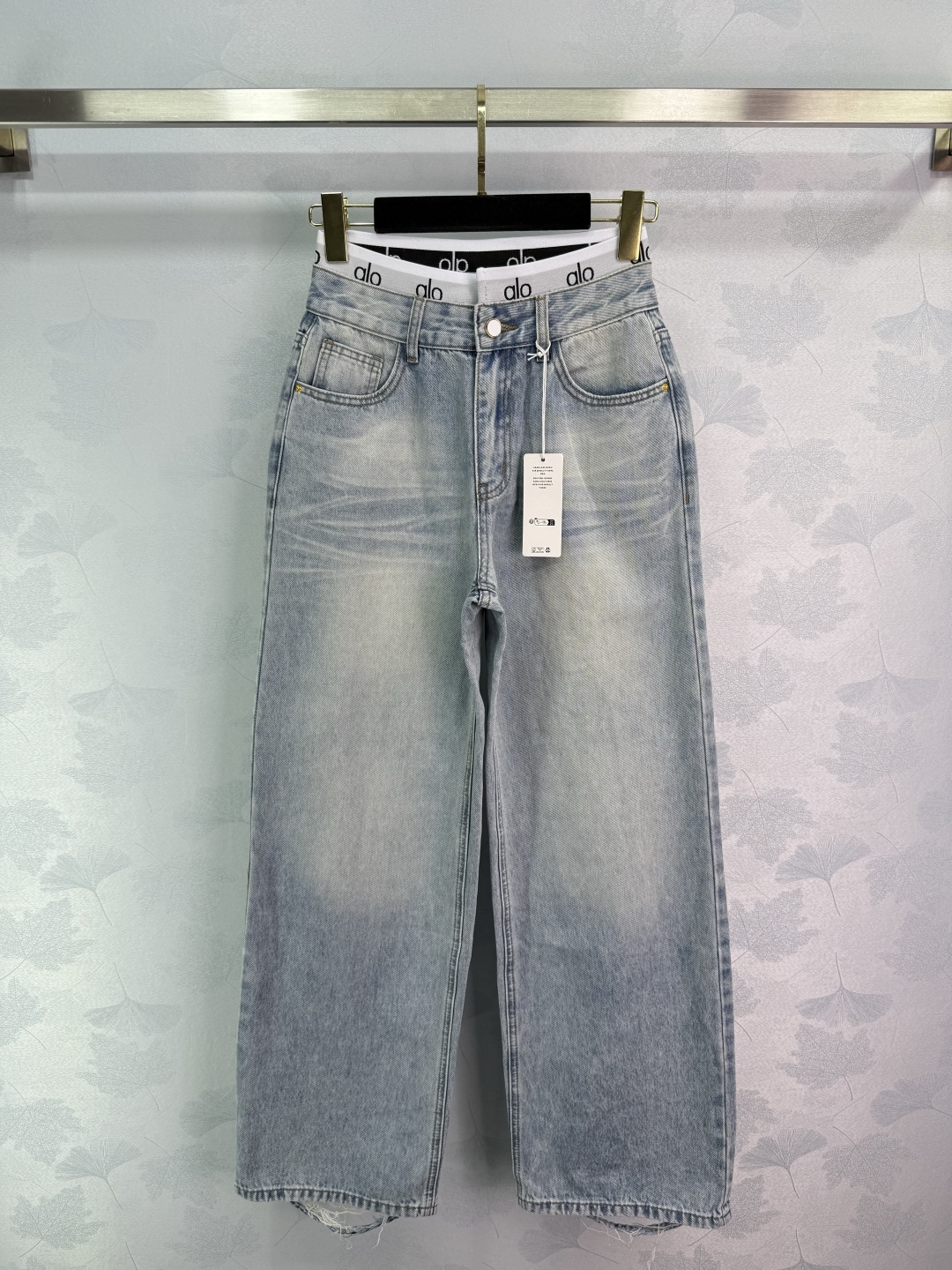 Zulu 2025 New Series: Customized Women’s High-Waisted Jeans with Street Style