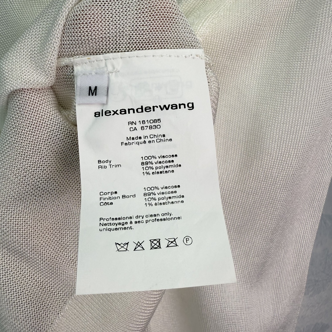 Versatile Long Sleeve Knit Dress P541 for All Seasons with Classic Logo Decorations - 图片 8