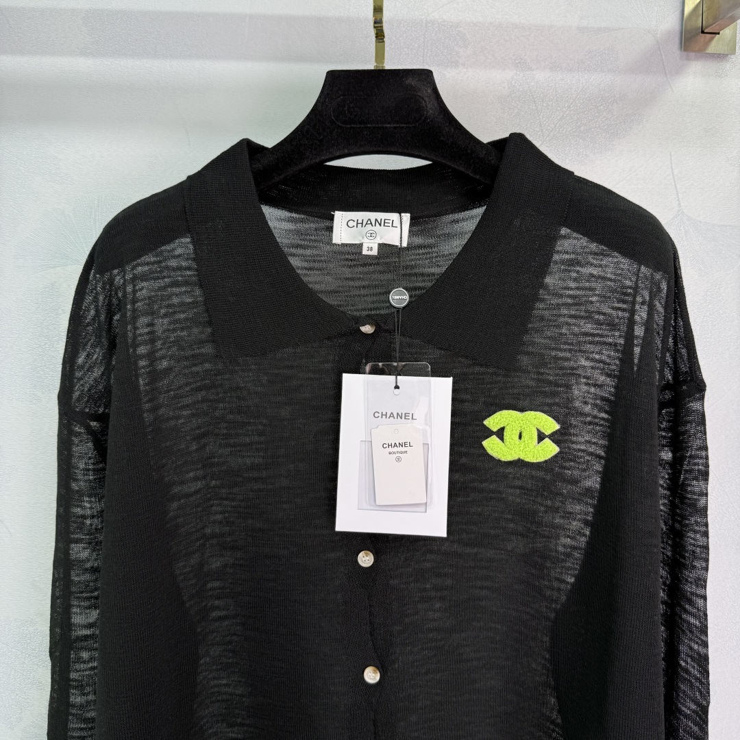 P414 One-Size-Fits-All Female Suit with Chanel Insight Shirt: Summer Fashion Essential - 图片 5