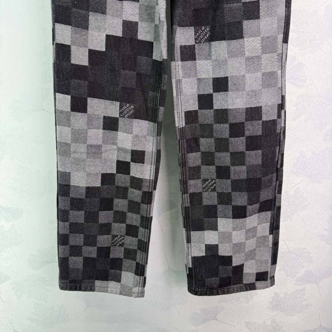 New Louis Vuitton P460-Square Female Suit: 3D Damier Flower Pattern, Versatile Fashion Style - 图片 5