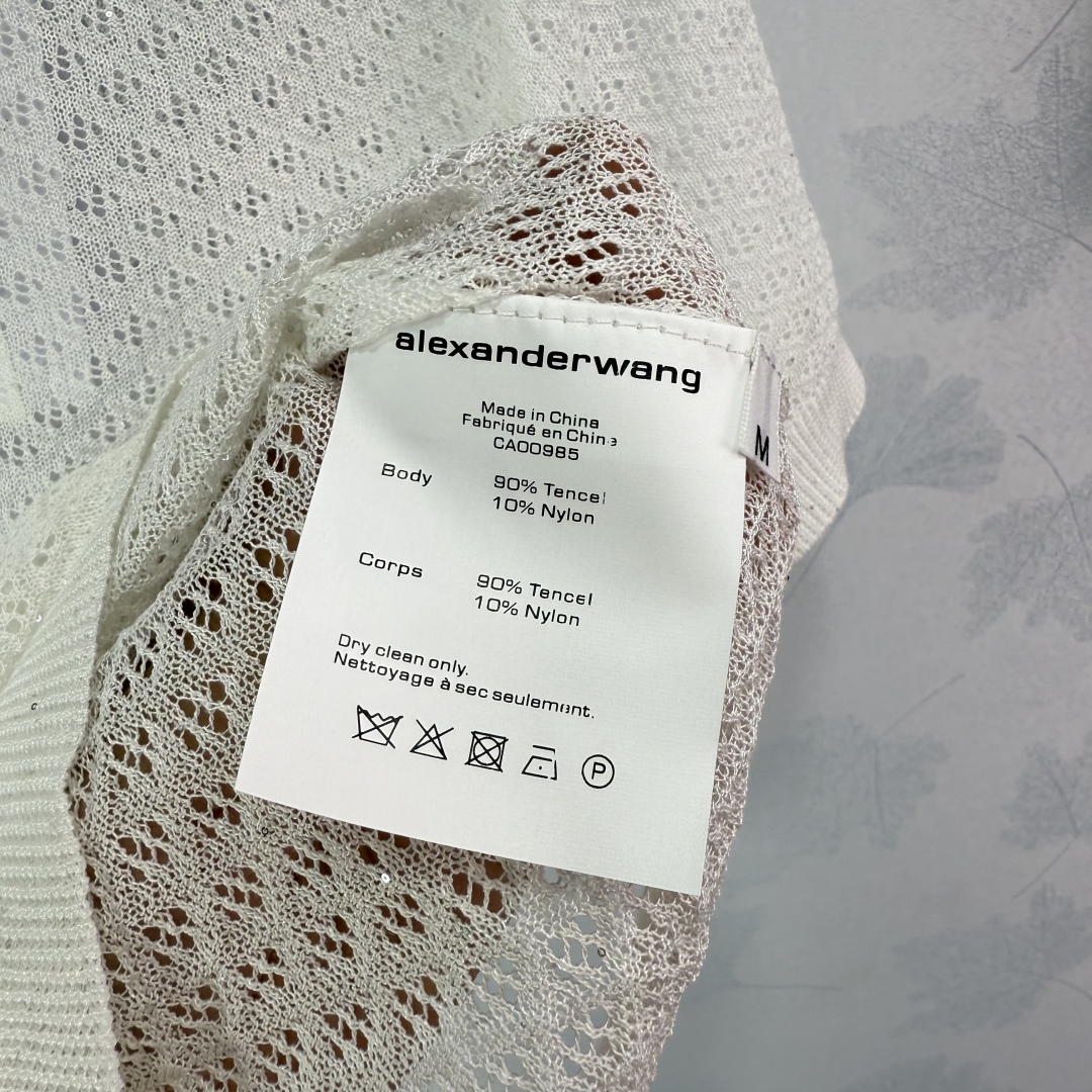 Stylish One-Size-Fits-All Dress with Alexander Wan Shirt – Summer Smudge Design - 图片 8
