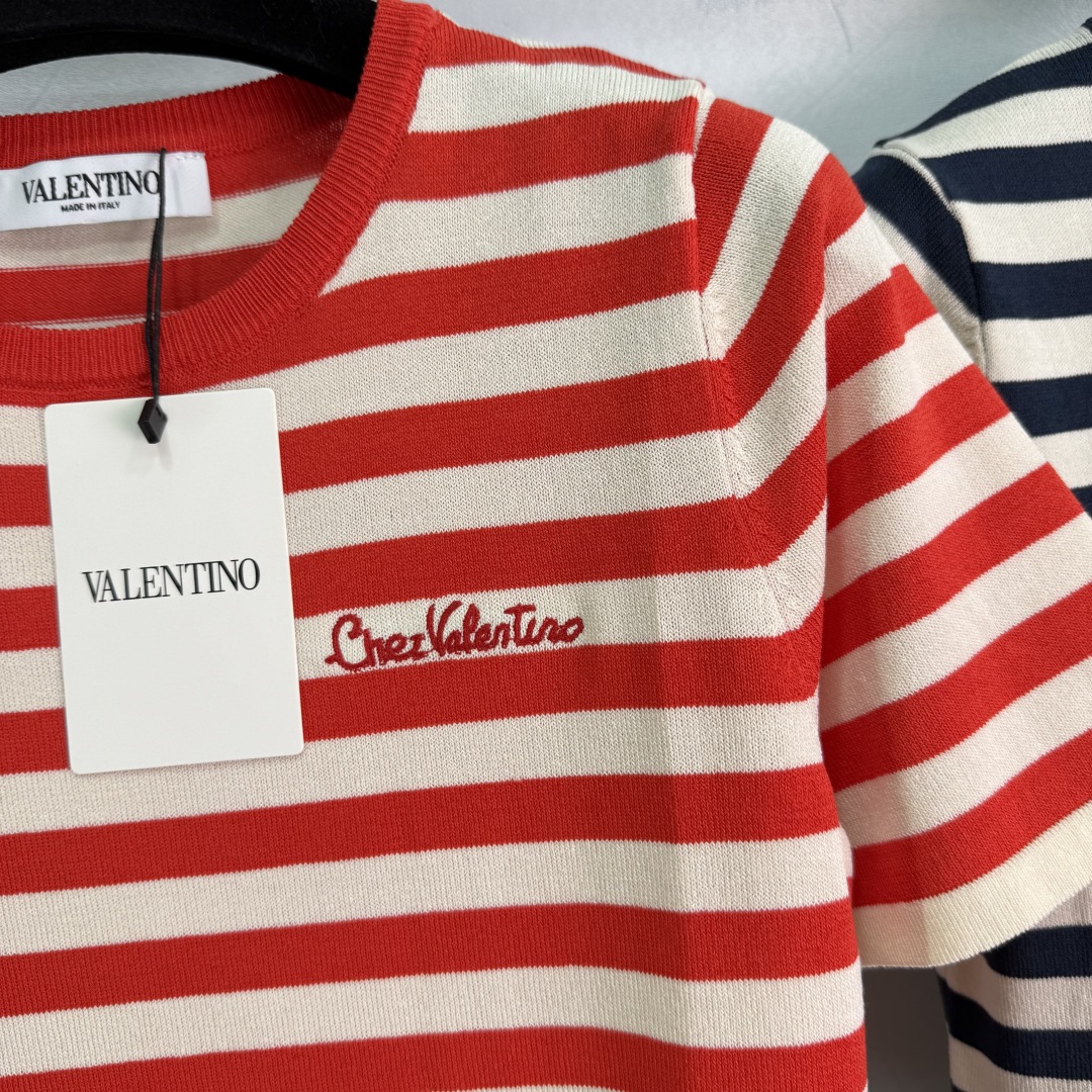 French-Inspired Striped Dress: Effortless Elegance for Every Occasion - 图片 3