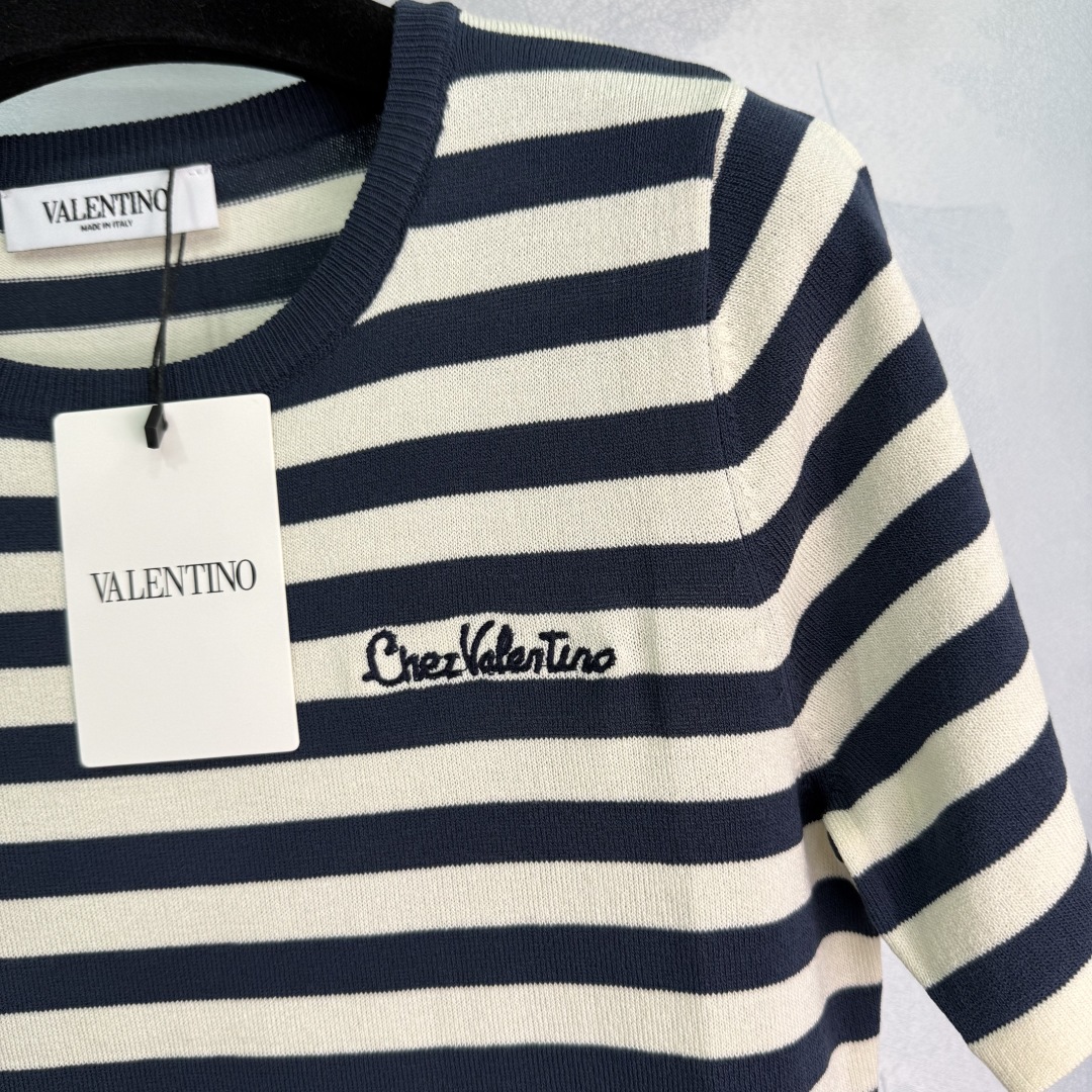 French-Inspired Striped Dress: Effortless Elegance for Every Occasion - 图片 6