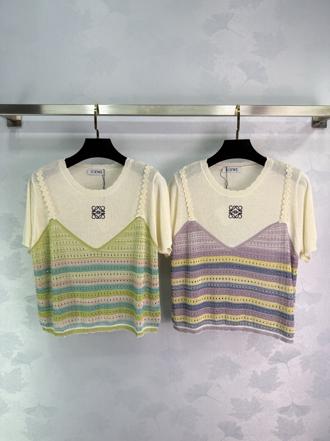 Stylish Rainbow Stripe Knitted Female Suit with High-Quality Details - 图片 1