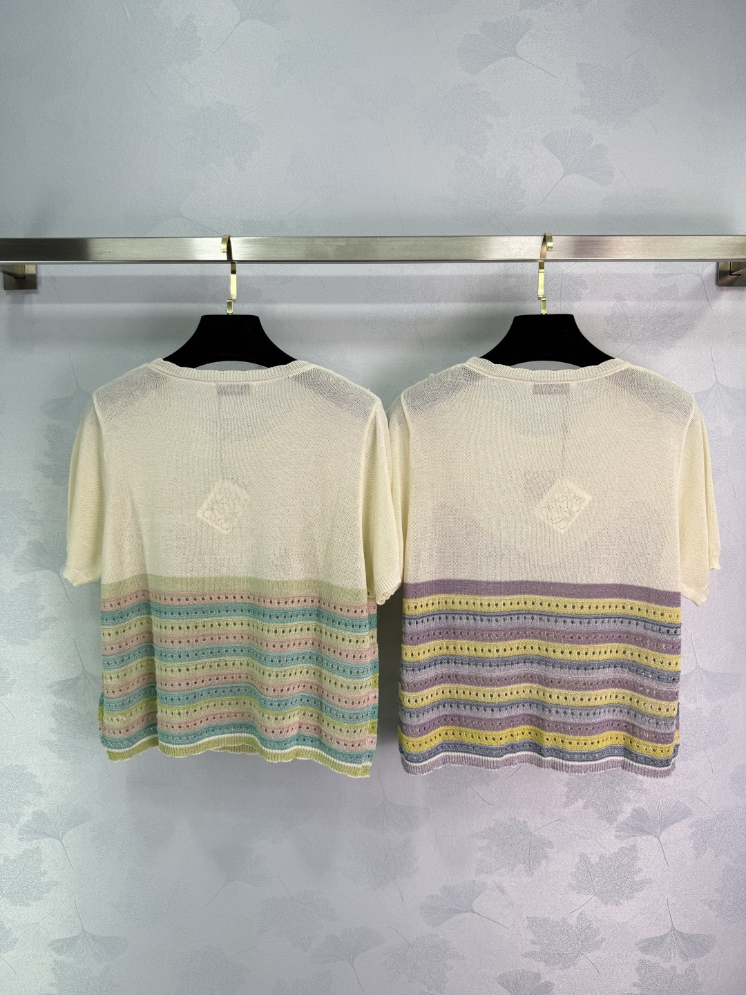 Stylish Rainbow Stripe Knitted Female Suit with High-Quality Details - 图片 9