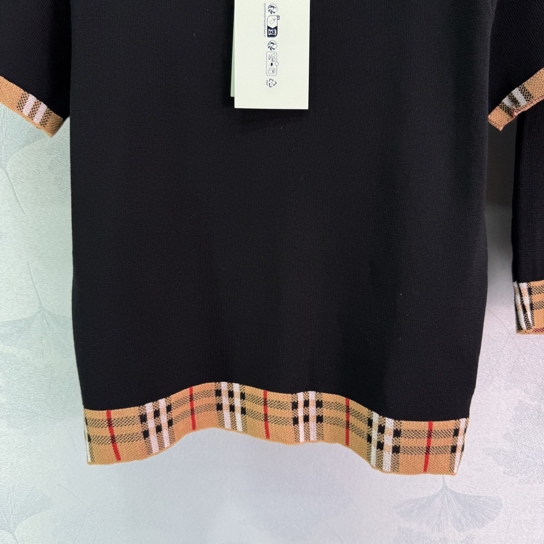 “P633 One-Size-Fits-All Female Suit: Classic Design with High-Quality Knitted Fabric” - 图片 5