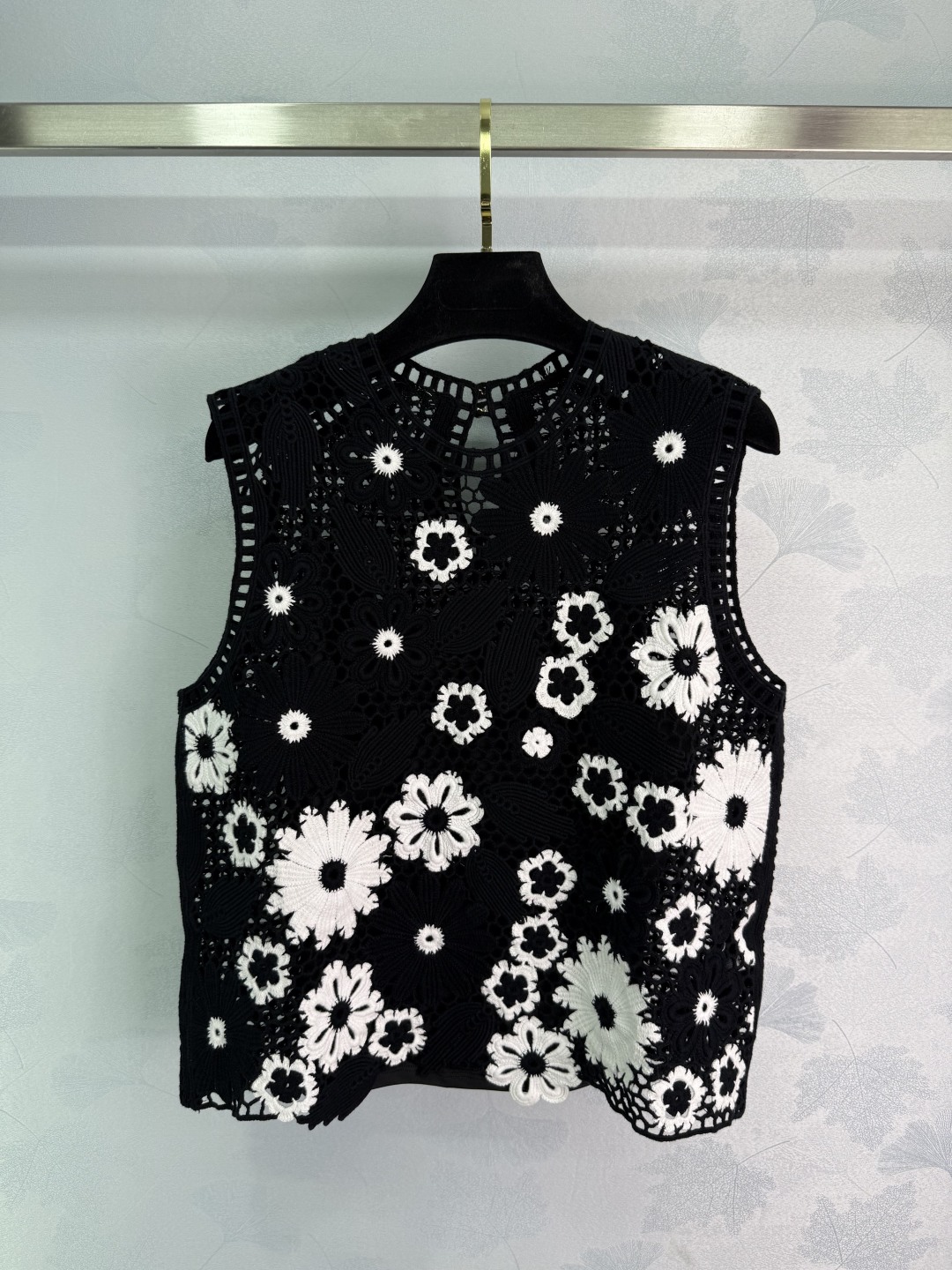 Elegant Maje French Suit: Classic Black-and-White Color Mix, Fine Embroidery, Organic Cotton.