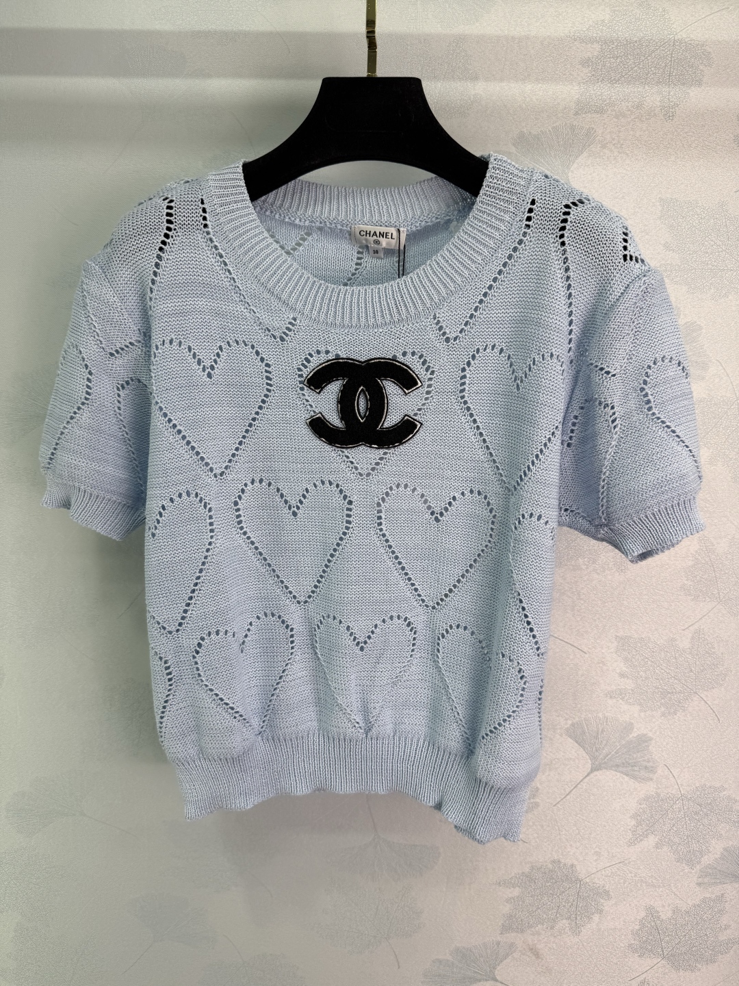 [Chanel Women