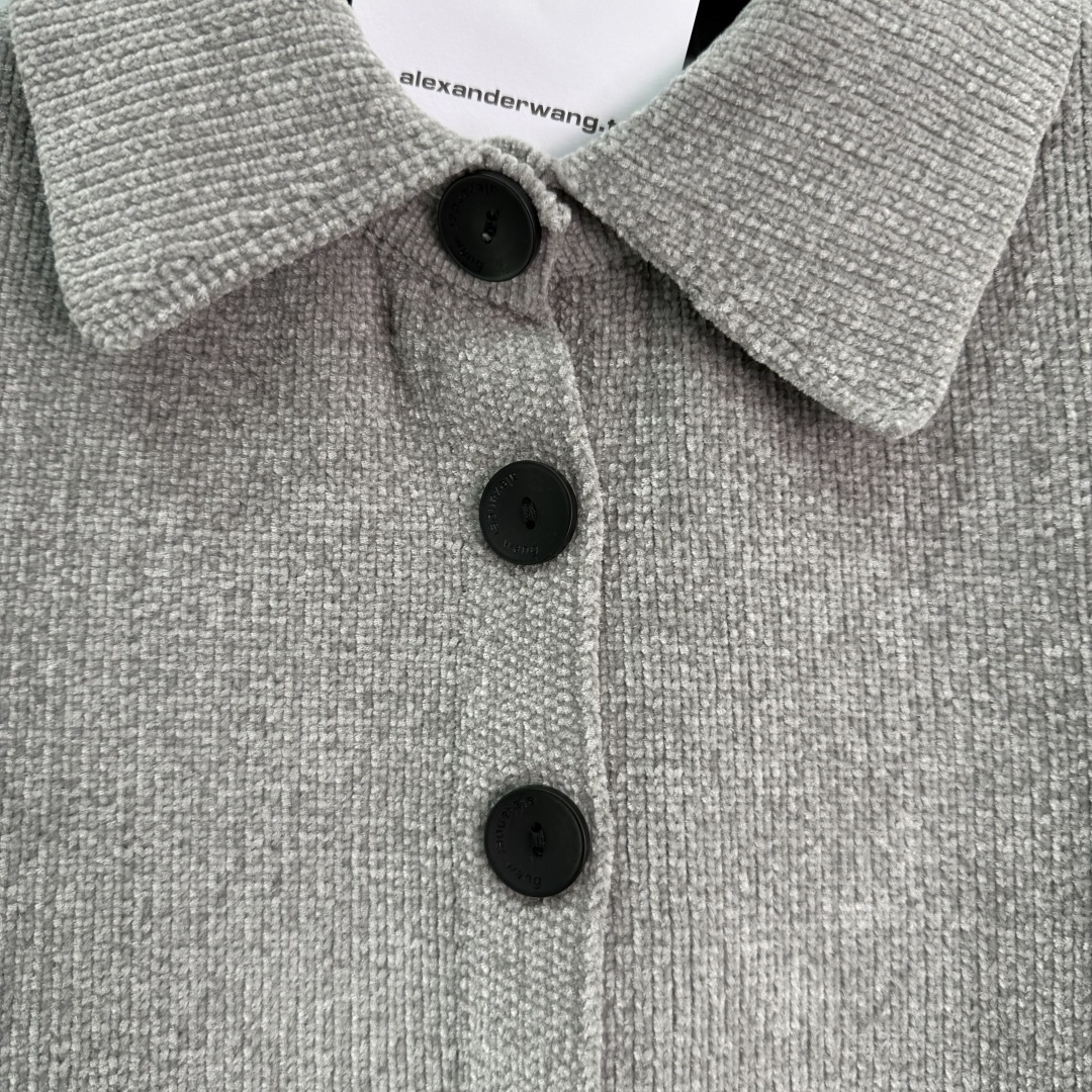 “Alexander Wan P504 Female Suit: Autumn 2025 Series with Wool Twirling Materials, High-Intensity Style, Customizable Design” - 图片 5