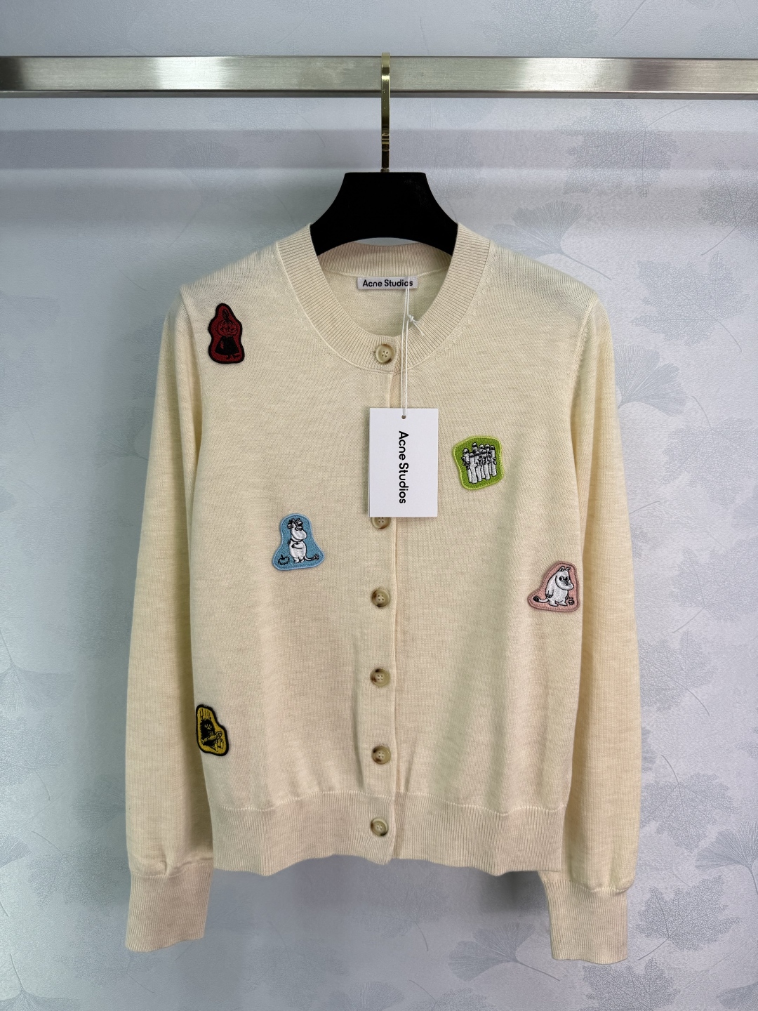 Stylish Custom-Made Knitted Shirts by Acne Studios: P564 Female Suit in Various Sizes - 图片 1