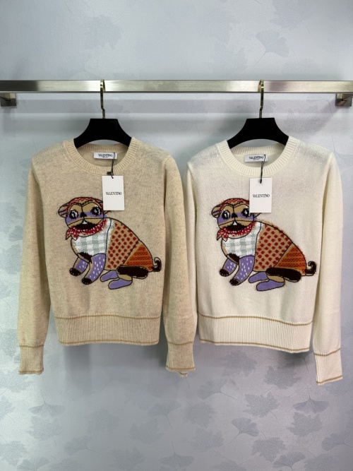 Valentino Wool Sweater with Embroidered Dog, Crew Neck, Long Sleeve 1 Valentino Wool Sweater with Embroidered Dog, Crew Neck, Long Sleeve