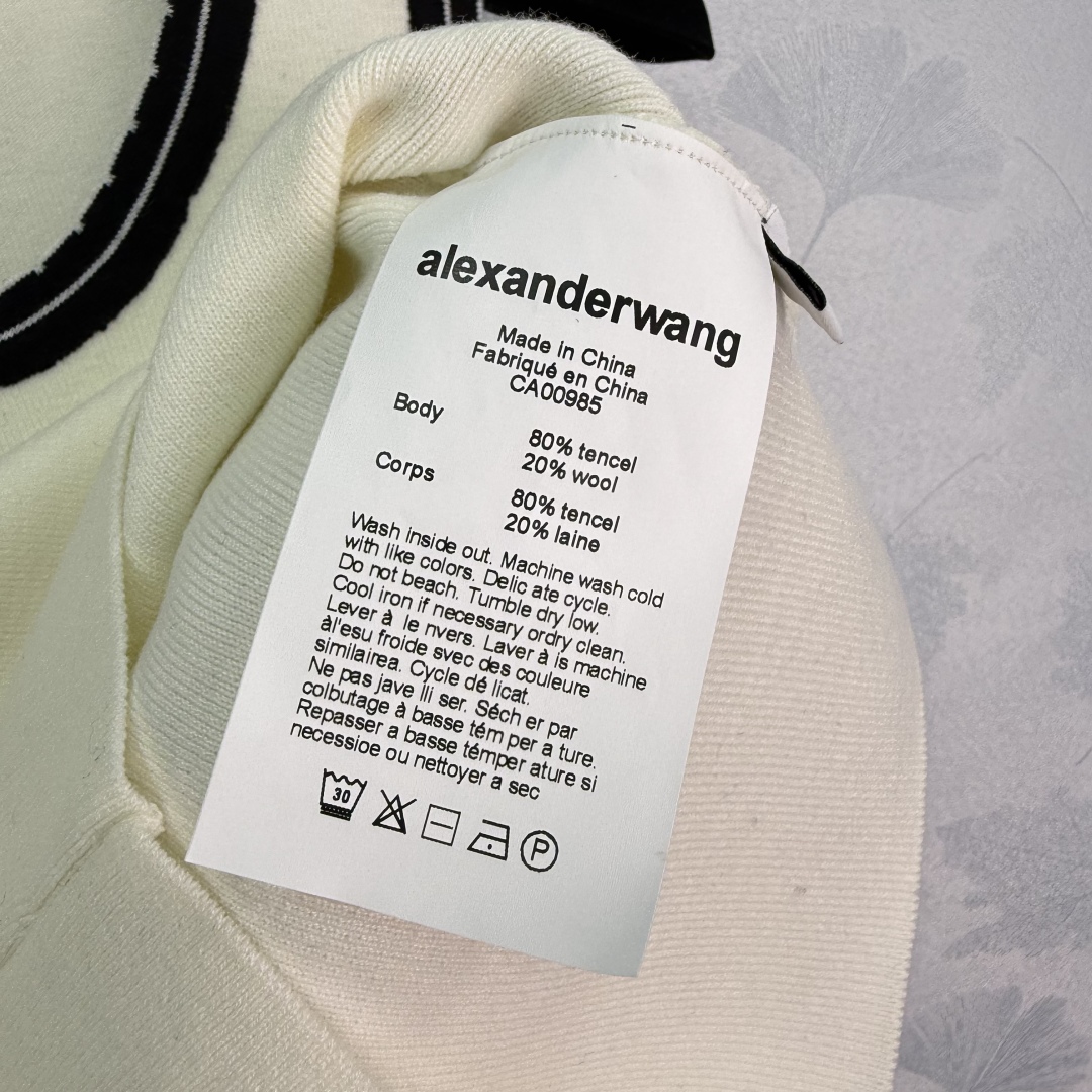 2025 Spring/Summer P322 Female Suit: Custom Wool Line, Stylish Design, Logo Pattern. - 图片 8