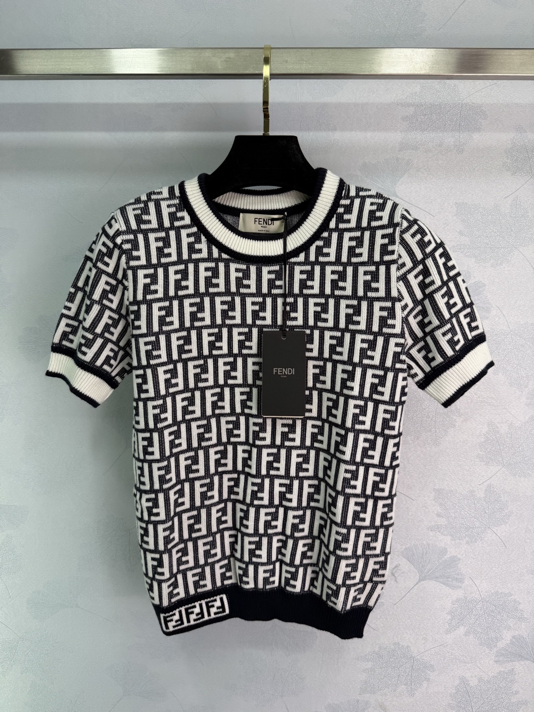 Fendi Women's Classic Monogram Knitted Short Sleeve Top 2 cmp i1753103972287 8401 0 0