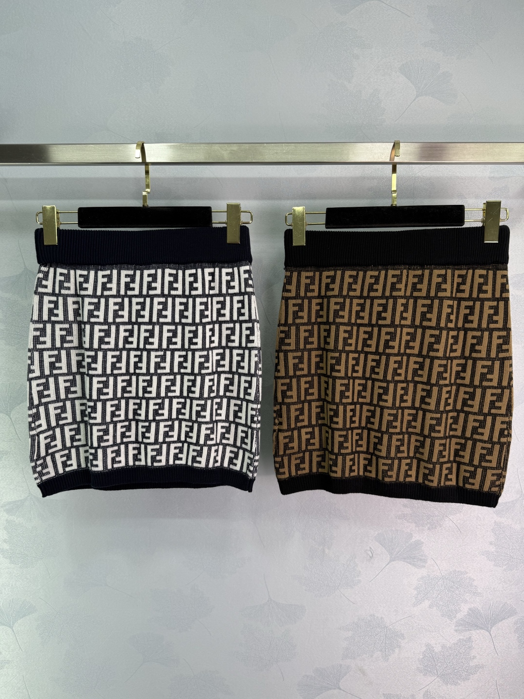 Fendi Women's Classic FF Logo Jacquard Knit Mini Skirt - Slim Fit 10 cmp i1753104216415 2864 0 8