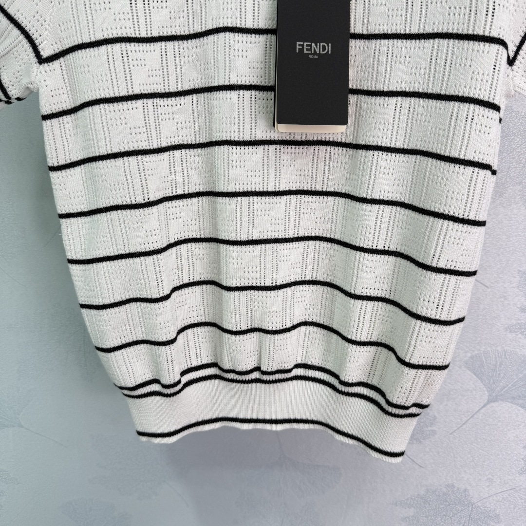 Title: P396 Striped Dress: Versatile one-size-fits-all with cuff detail, 3 colors available in small size. - 图片 7