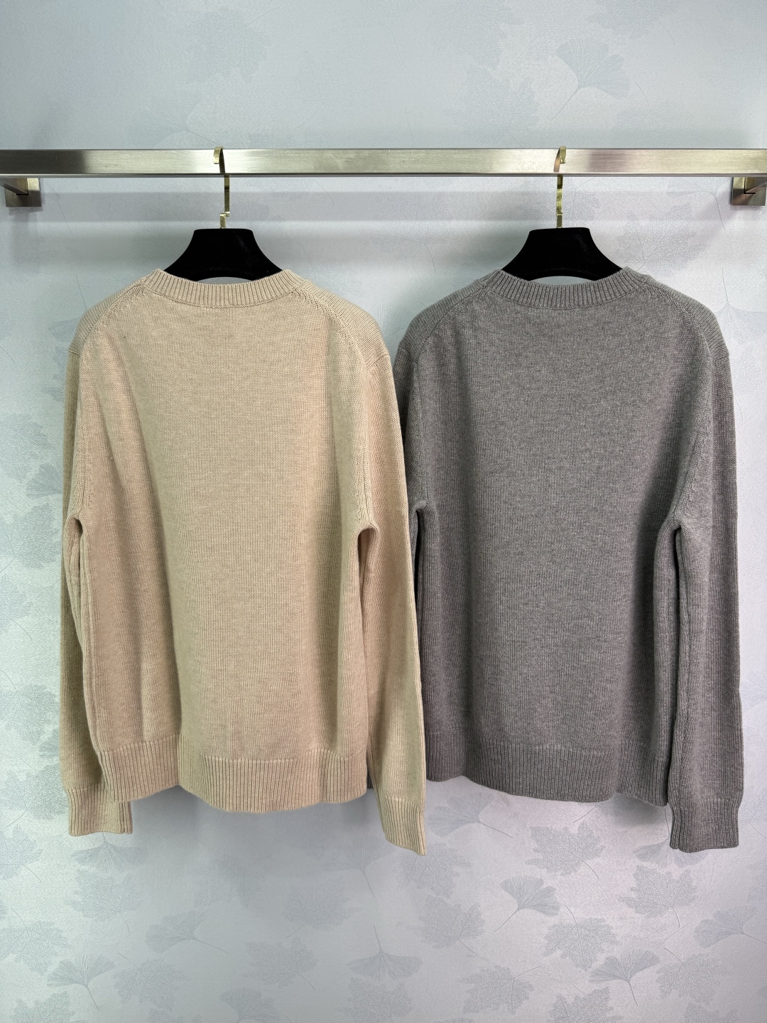 High-Quality Custom Wool Sweaters for Autumn/Winter 2025: Features, Colors, and Details - 图片 9