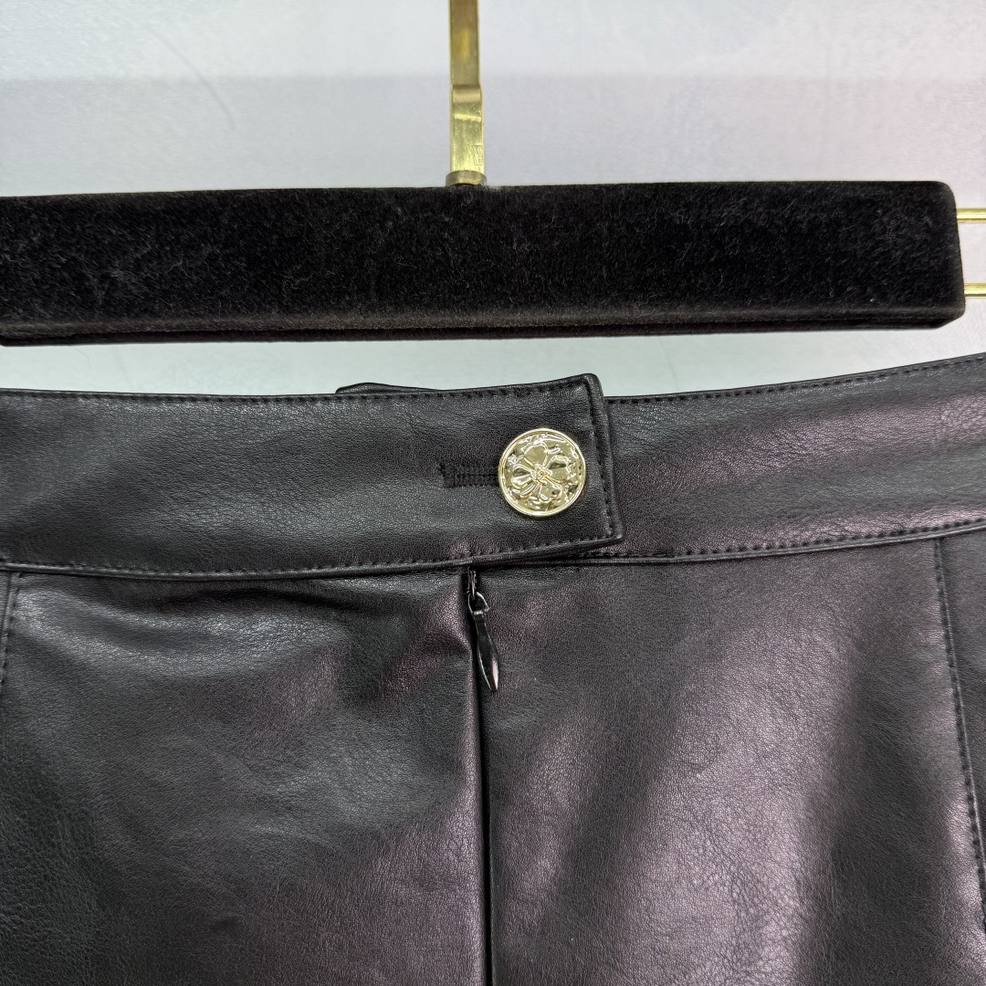 “2025 Leather Dress Trends: Customizable High-Temperature High-Strength Designs in Black Gold” - 图片 7