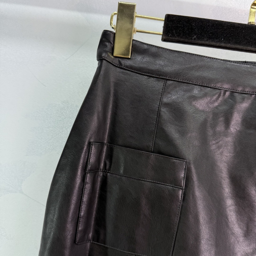 “2025 Leather Dress Trends: Customizable High-Temperature High-Strength Designs in Black Gold” - 图片 3