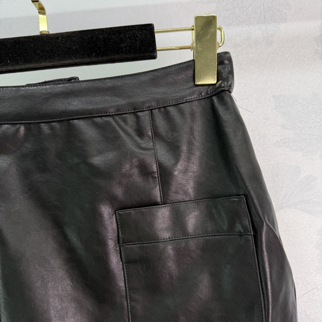 “2025 Leather Dress Trends: Customizable High-Temperature High-Strength Designs in Black Gold” - 图片 2