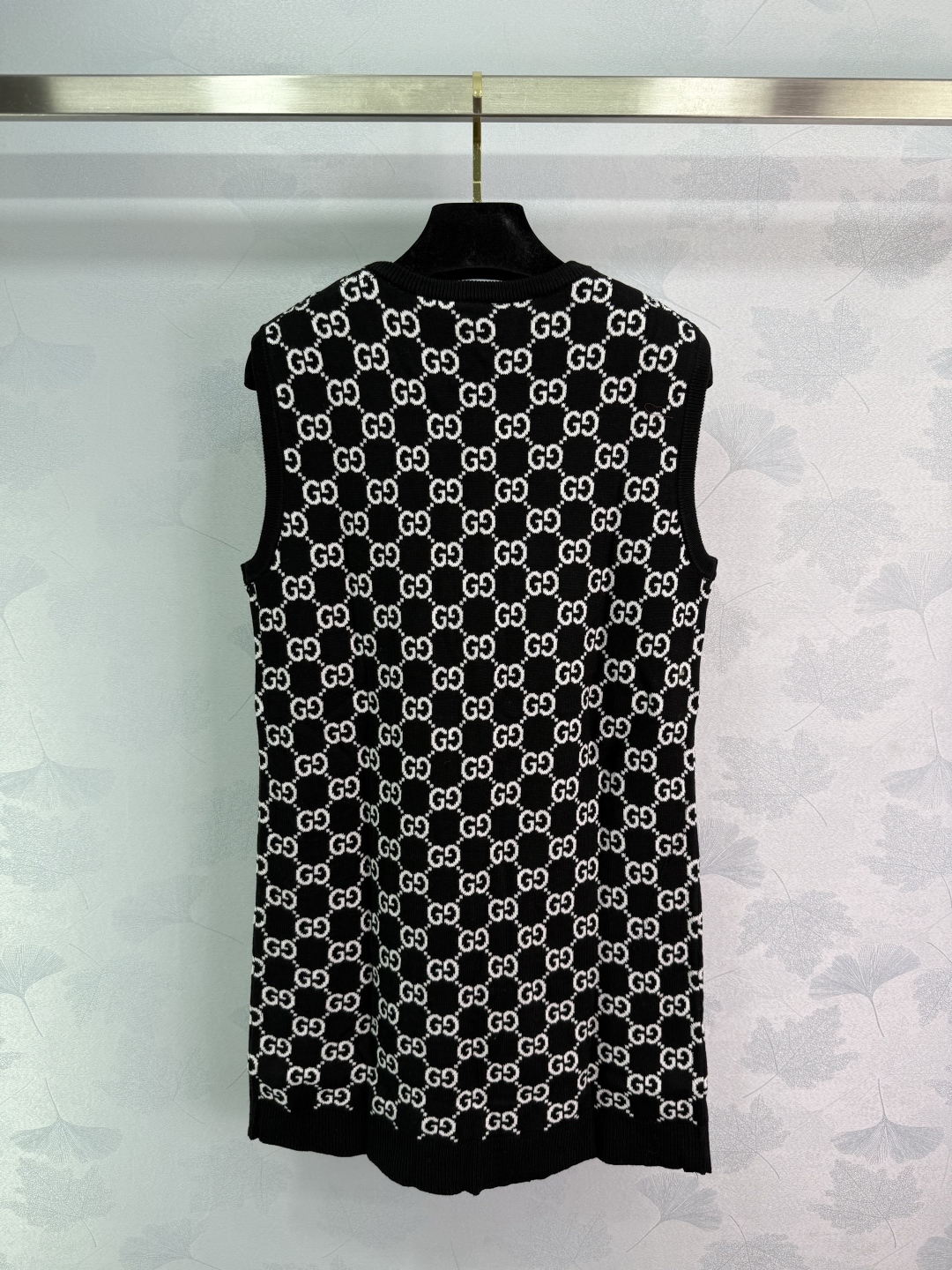 “New Gucci 2025 Customized Wool Weave Sweater in Single-Scraped Female Style” - 图片 8