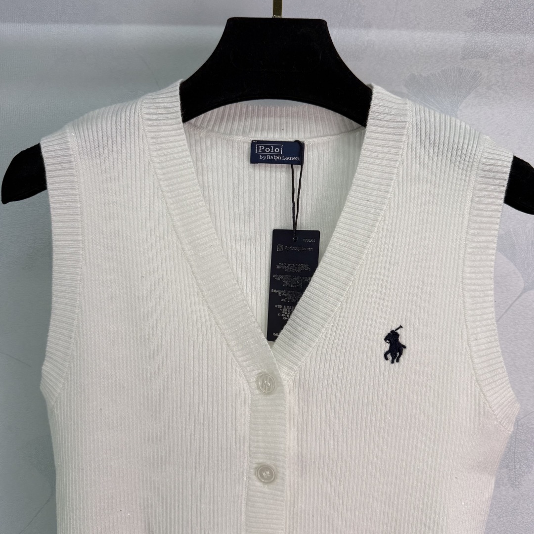 “Women’s P432 Original V-Neck Knit Suit with Pony Brand Embroidery” - 图片 4