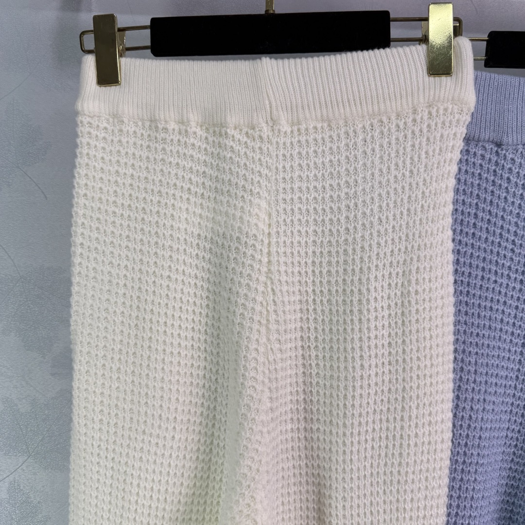 “Versatile Women’s Dress with Waffle Tweezer Detail and Soft Fabric for Various Occasions” - 图片 2