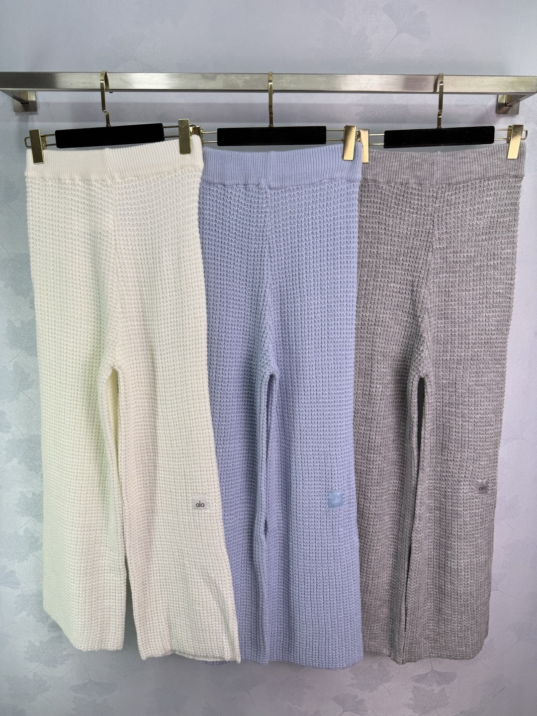 “Versatile Women’s Dress with Waffle Tweezer Detail and Soft Fabric for Various Occasions” - 图片 1