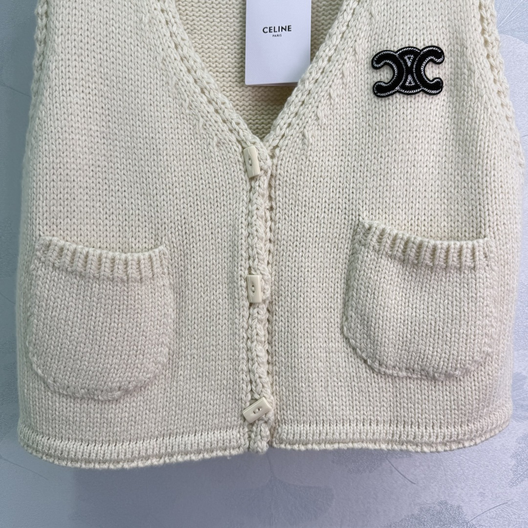 “CELIN Women’s One-by-One Wool Suit Set for Early Autumn in White/Grey/Coffee Colors” - 图片 7