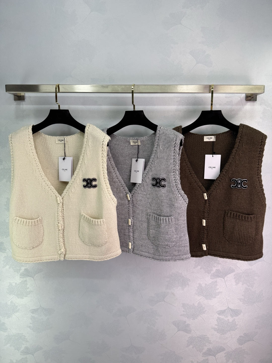 “CELIN Women’s One-by-One Wool Suit Set for Early Autumn in White/Grey/Coffee Colors” - 图片 1